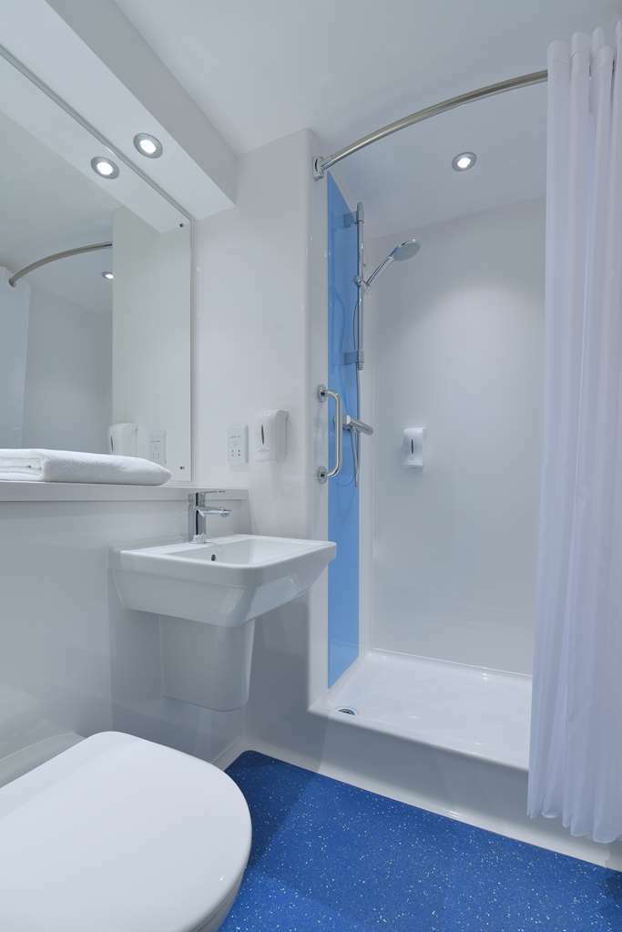 Travelodge Edinburgh Central Waterloo Place 部屋 写真